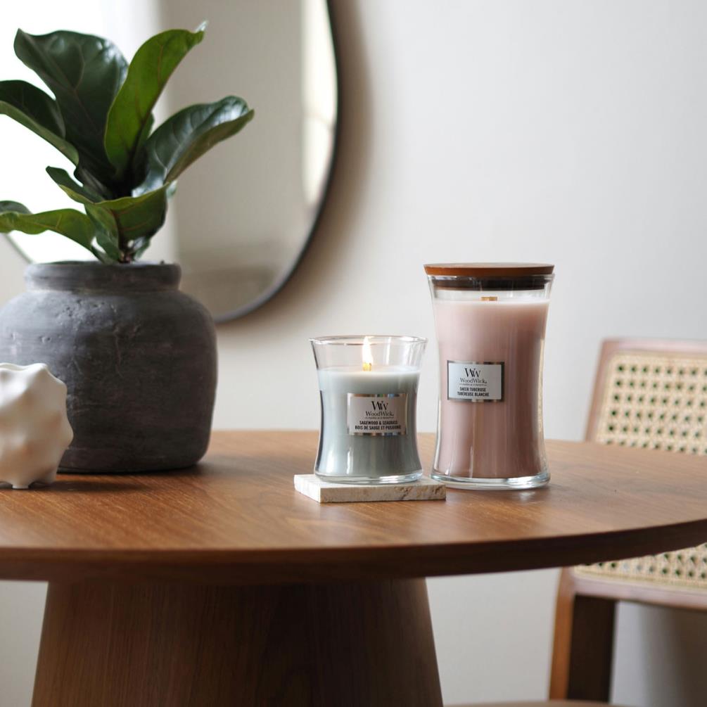 WoodWick Sagewood & Seagrass Medium Hourglass Candle Extra Image 1